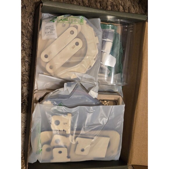 NIB Kiwi Co Eureka Kit 2 in 1 Latern Building Kit Project Kids - Picture 3 of 4